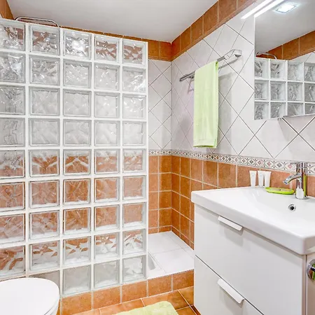 Beautiful Duplex In Parque Albatros Apartment *