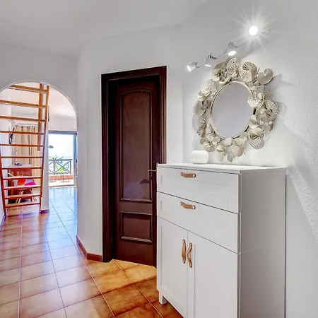 Beautiful Duplex In Parque Albatros * San Miguel de Abona